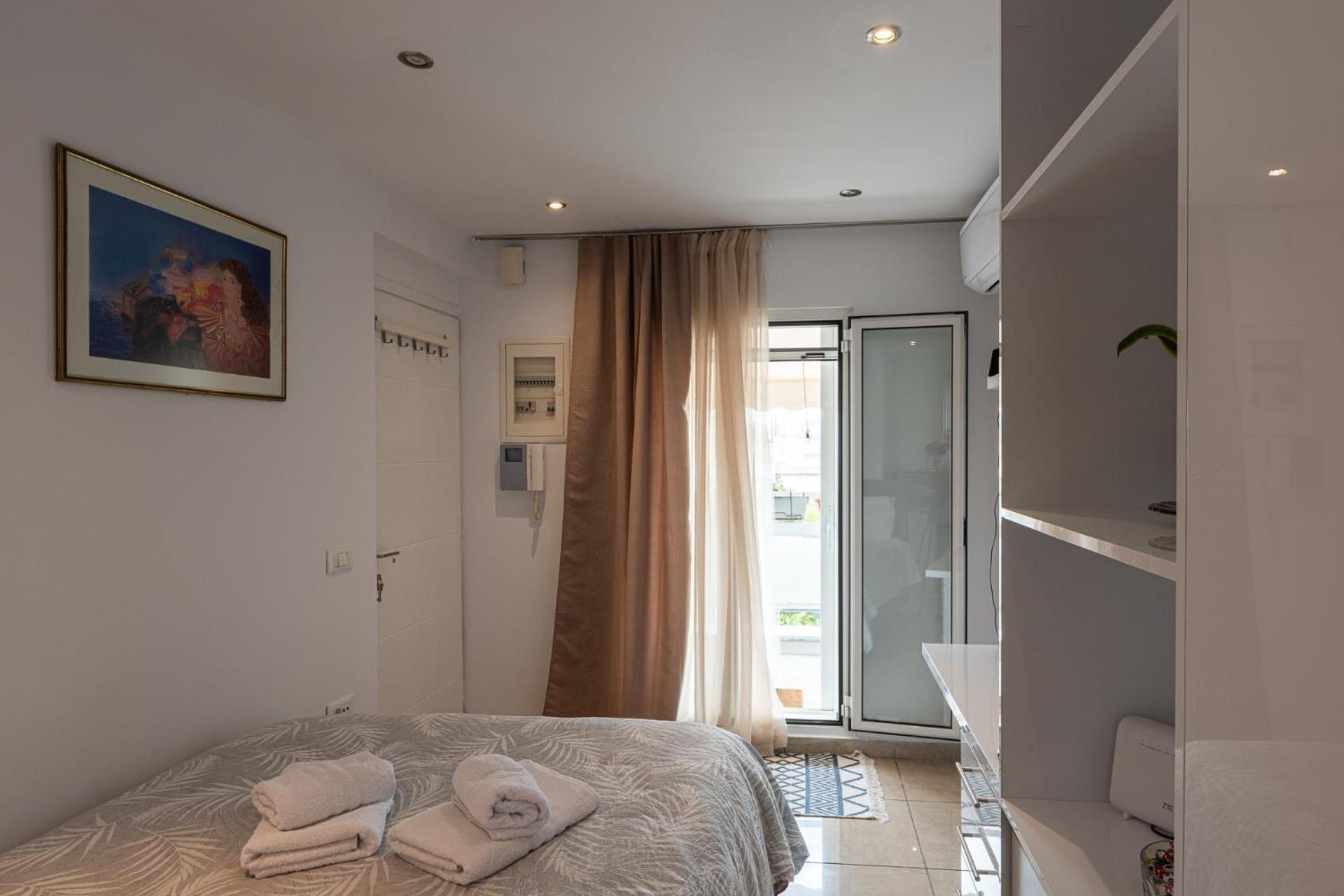 Tiny Apartment In The Centre Of Athens Exterior photo